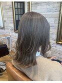 ミルクティーベージュ