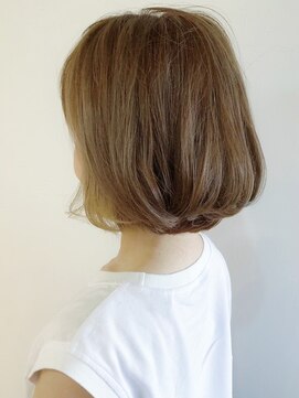 リコ(LIKO) 大人のやわらかボブ☆ふんわり/明るめ白髪染め/似合わせカット
