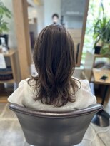 サロンドポプリ 志都美(salon de poupuri)&nbsp;大人可愛いウルフ風セミロング