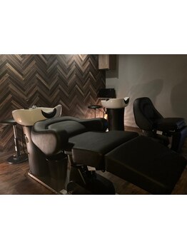 ヘッドスパで極上の癒し時間を…＊フルフラットシャンプー台で受けるマッサージは至福のひととき♪