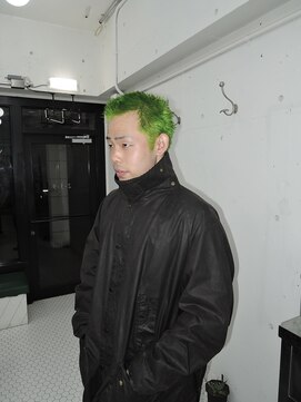 ウェルネス(Wellness) スパイキーショート