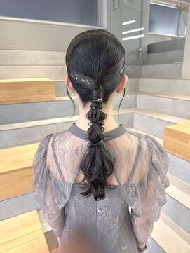 カケル(×.) タイト編みおろしヘア