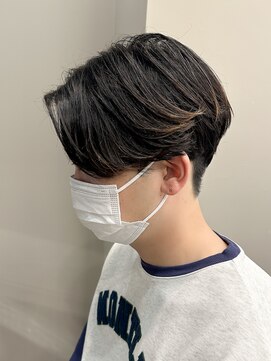 エルマーク 渋谷(L-MARK) センターパートニュアンスパーマ韓国カルマパーマコンマヘア