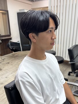 アイヴィー 池袋(IVY) 池袋毛流れパーマセンターパート◎[池袋メンズ美容室］