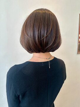 イーストハムアネーロ(EAST HAM anello) ショートボブ/レイヤーカット/透明感ブラウン