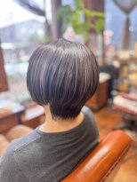きらめく&nbsp;サラサラ白髪ぼかしショートボブ