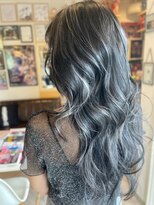 ヘア メイク ココ(hair make coco)&nbsp;ハイライトでつくるブラック＆ホワイトグレー★