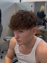 フィフス 渋谷(fifth) 大人スペインカールフェード海外風