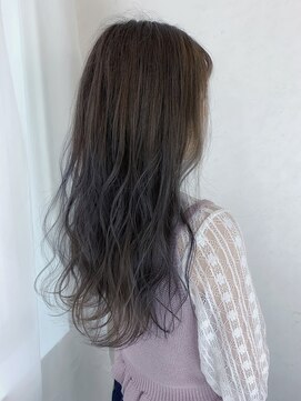 セシル ヘアー(Cecil hair) カーキベージュロングウェーブ