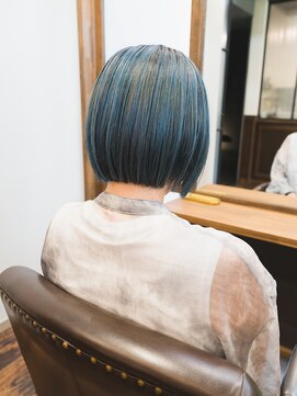 ヘアデザイン ステラ(hair design sTella) ★ダークグレイのローライトで映える岩美マリンブルーカラー★