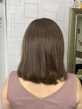 リトル(Re:tle) 【河野有希】ブリーチなしダブルカラーのミルクティベージュ