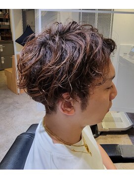 クオンヒール(QUON HEAL) ニュアンスパーマ×アップバング