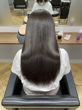 シカ 神戸三宮元町店(Cica) 髪質改善 UPTOGLOSS 三宮 神戸美容室 美髪 元町