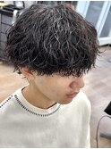 波巻きスパイラルパーマメンズマッシュツーブロックメンズパーマ