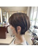 ショートボブ