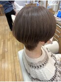 ミルクティーベージュ