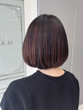 ザザ 高田馬場(ZA/ZA) グラデーションカラーボブ