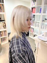 オフィーリア 【名古屋パルコ隣】髪質改善、縮毛矯正、ブリーチ、ダブルカラー