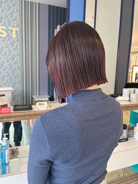 コワファースト 大分(COIFF1RST) ピンクバイオレットカラー！切りっぱなしスタイル