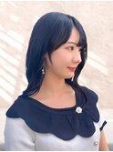 上品さ引き立つナチュラルレイヤーセミロング