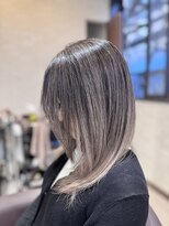 アルマヘア(Alma hair)&nbsp;【アッシュ系】バレイヤージュ