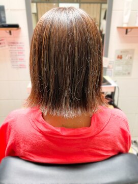 ライズ ヘア ブランド 豊中店(RISE HAIR BRAND) 切りっぱなしボブ