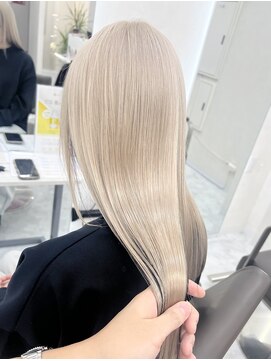 アイセ(I.se Eir TOKYO) ホワイトミルクティー/ホワイトベージュ/ダブルカラー