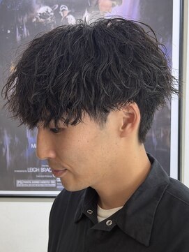 カウンター(COUNTER) メンズマッシュ/ツイストスパイラルパーマ【￥14000】