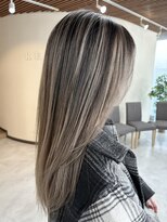 ブリッツレボルト(BLITZ R EVOLUT) 筋感バレイヤージュ