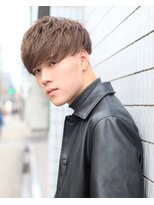 メンズフィール 南森町(MENS FEEL)&nbsp;韓国マッシュ2WAYツーブロック★ナチュラル前下がり