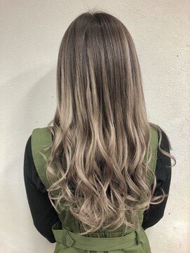 ライブトレア(LIVE TOREA) ミルクティグラデーション