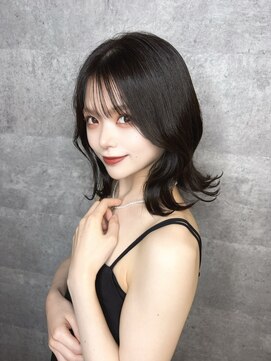 ジェームス(Jyym's) ダークグレージュ/ベビーバング/顔まわりカット【王子】