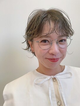美容室エクストラアーツジャパン(X ARTS JAPAN) ショートレイヤー/レイヤーショート/シースルー/ベージュカラー
