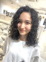 アンジュベイナハ (Ange Bay NAHA)&nbsp;セミロング×ツイストスパイラルパーマ