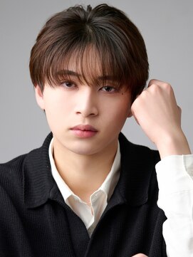 オーシャントーキョー(OCEAN TOKYO) 韓国ヘアカルマパーマコンマバングセンターパート黒髪ウルフ