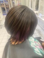 ヘアーデザインムーヴ(Hair design MOVE) クラゲウルフ　インナーカラー　ピンクパープル