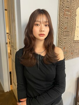 スタンド(STAND) レイヤーカットウェーブ　ブラウンカラー