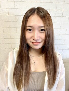 ヘアデザインアンドクリエーション リヴィエ(HAIR Design&Creation REVIE) REVIE×センターパート