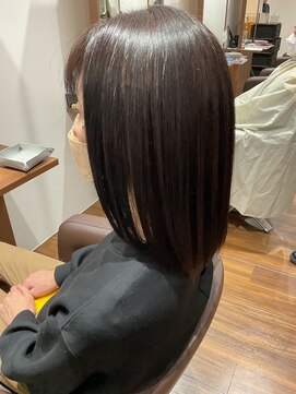 アミカ シーモール店(Amica) ミディアムレイヤー