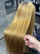 アンク(AnC)&nbsp;ブリーチ毛の髪質改善縮毛矯正