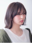 切りっぱなしのフリンジボブ