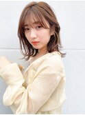 おくれ毛かわいい外ハネミディアム