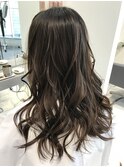 ツヤ髪ロング