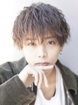 アイトーキョー 名古屋栄(AI TOKYO)&nbsp;スキンフェード/韓国マッシュ/センターパート[名古屋駅/栄駅]