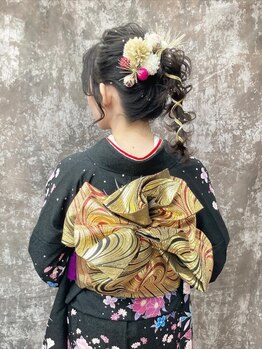 サロンド クラフト(salon de craft)の写真/【袴・振袖着付けご予約受付中】お宮参り、七五三におすすめ♪早朝予約可能◎特別な日を華やかに彩ります。