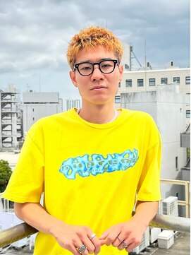ケンジオム(KENJE HOMME) ハイトーンスパイキーショート