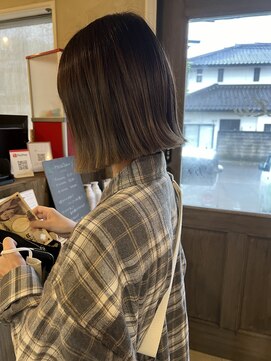 ヘアメイク リヴ(Hair Make Liv) タッセルボブ