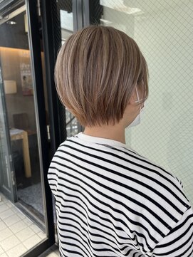 ハピネス 河原町店(Happiness) ショートカット　ハイトーン　京都美容室　進詩織