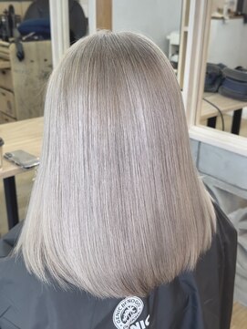 ジェニックバイノギオ(GENIC BY NOGIO) ホワイトベージュ