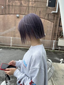 アンジュベイナハ (Ange Bay NAHA) 切りっぱなし　ミニボブ